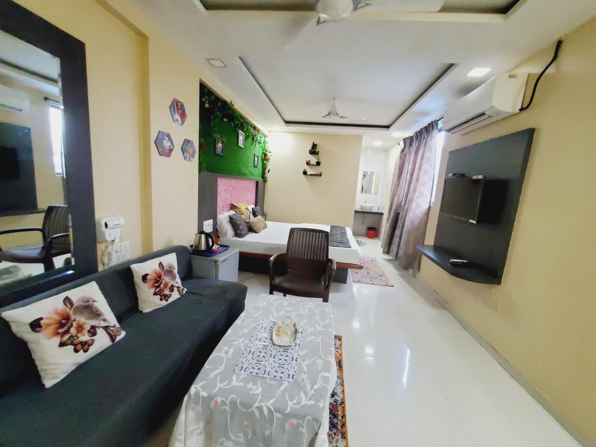 Hotel Mari Aai Residency Navi Mumbai Exterior foto