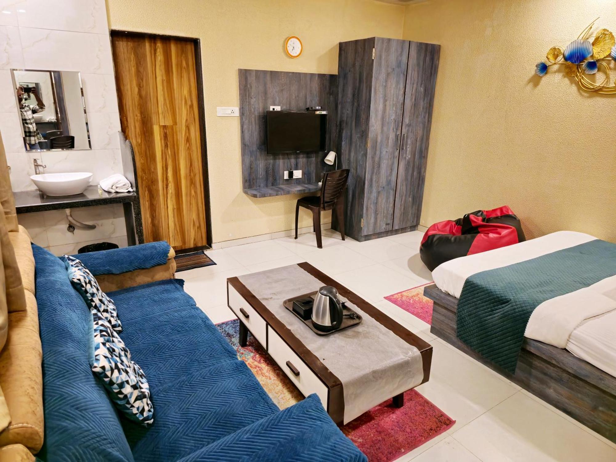 Hotel Mari Aai Residency Navi Mumbai Cameră foto