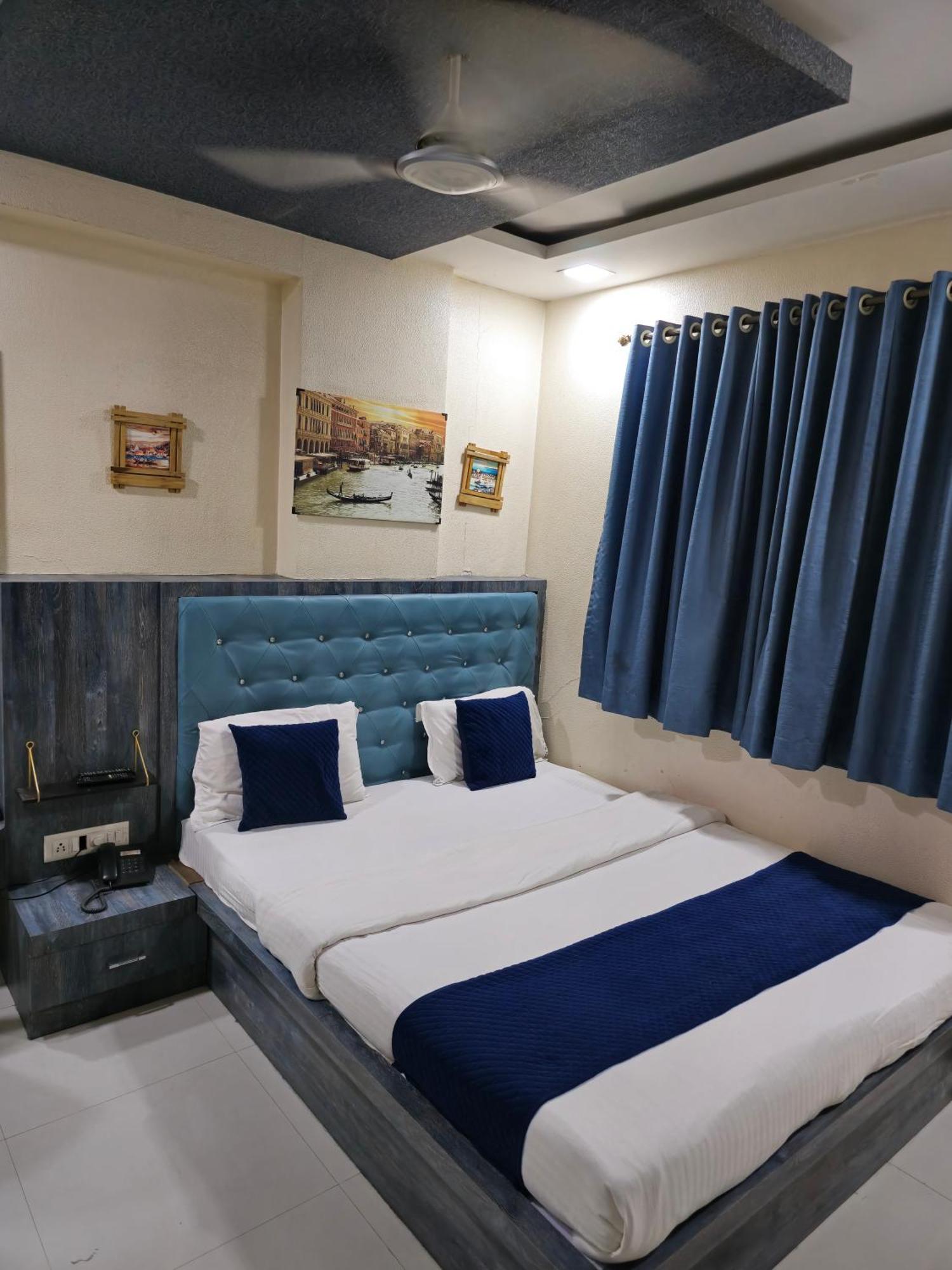 Hotel Mari Aai Residency Navi Mumbai Cameră foto