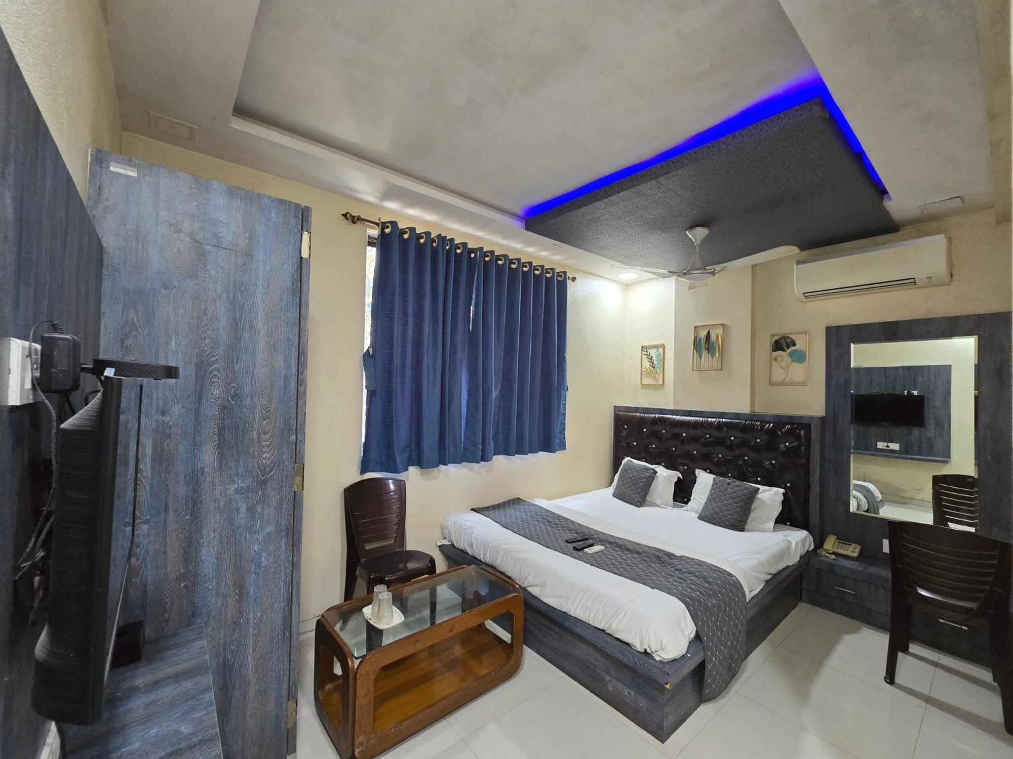 Hotel Mari Aai Residency Navi Mumbai Cameră foto
